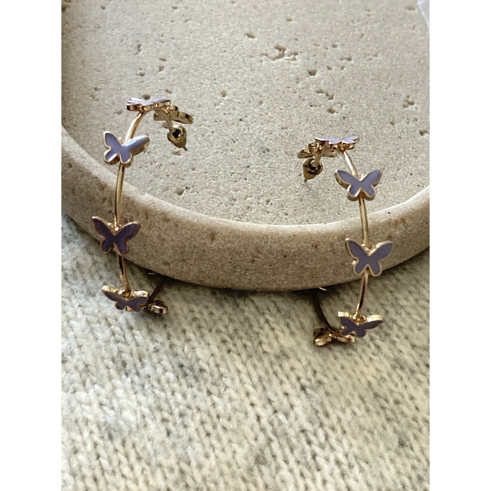 Gold Tone Lilac Enamel Butterfly Open Hoop Earrings Whimsical Fairy Purple